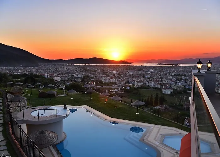 日晷餐厅酒店 *