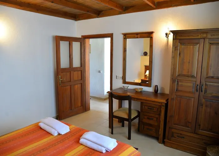 מלון Sundial Hotel & Restaurant פאטהיה