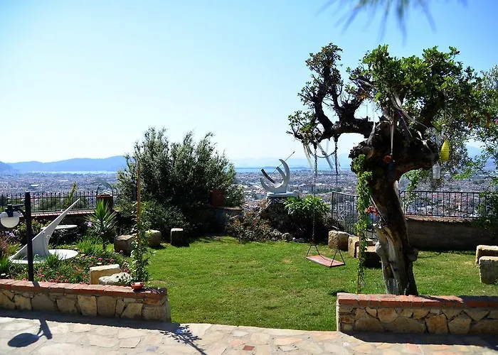 Sundial Hotel & Restaurant מלון פאטהיה