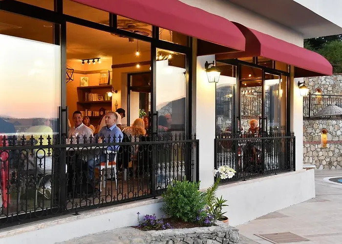 Sundial Hotel & Restaurant * פאטהיה