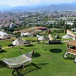 Sundial Hotel & Restaurant