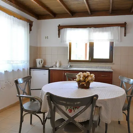 فندق Sundial Hotel & Restaurant